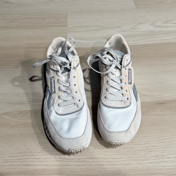 Reebok Beige and White Suede-Trim Low Top Sneakers - Picture 10 of 10